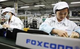 Apple thừa nhận thất bại: Công nhân Foxconn lắp ráp iPhone tốt hơn nhiều so với máy móc tự động