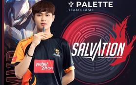 Palette tiết lộ lý do cầm son chụp ảnh MVP: "Tiện trong túi thì lấy thôi à"