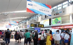 Các hãng hàng không bay thâu đêm đưa khách rời khỏi Đà Nẵng