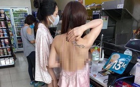 Cô gái mặc áo 2 dây để lộ toàn bộ lưng trần cùng vòng 1 hớ hênh khi đi mua đồ khiến nhiều người "nóng mắt"