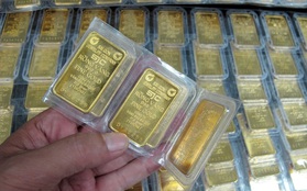 Giá vàng tăng gần 2 triệu đồng/lượng ngay khi mở cửa