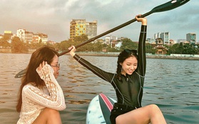Gái xinh khoe ảnh chèo thuyền SUP cực hot ở Hồ Tây (Hà Nội), check-in cùng hoàng hôn nữa thì bao đẹp bao phê!