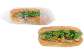 Bánh mì Việt Nam bất ngờ xuất hiện trên kệ của hệ thống 7-Eleven tại Nhật Bản với giá tận 80k đồng/ ổ, dân mạng cầu mong “chỉ cần giống 70% bản gốc là được”