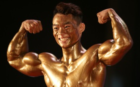 "Mặt học sinh, thân hình chiến binh", hot boy sinh năm 2000 Nguyễn Văn Quốc giành cả 2 HCV hạng 80 cân tại giải Cúp CLB thể hình toàn quốc