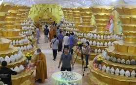 Chùm ảnh: Bên trong hầm lưu giữ hũ cốt ở chùa Kỳ Quang 2
