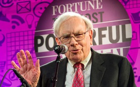 Warren Buffett khẳng định người nói giỏi trước đám đông có thể kiếm gấp đôi số tiền mình có và đây là cách để rèn luyện kỹ năng theo HLV nghề nghiệp