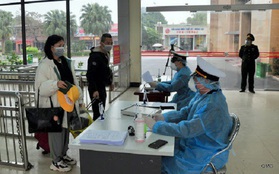 Việt Nam quyết định áp dụng tờ khai y tế bắt buộc với tất cả người nhập cảnh từ Hàn Quốc