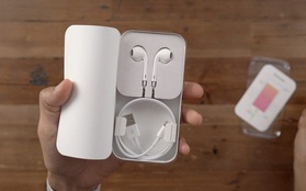 Apple có thể sẽ lại "vòi tiền" bằng cách bán iPhone 12 mà không có tai nghe EarPods đi kèm trong hộp