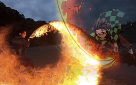 Anh nghệ sĩ chế thanh kiếm katana với khả năng chém ra lửa như trong các bộ anime Nhật Bản