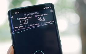 VinaPhone phát sóng 5G tại phố đi bộ Hoàn Kiếm: Tốc độ tối đa đạt 1.3Gbps, tải PUBG Mobile chỉ mất 30 giây