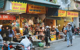 Mùa đông chạy ngang qua phố cá kho nổi tiếng Hà Nội mà chỉ muốn "quay đầu xe" để lựa một khúc thật to, thật thơm về thưởng thức, một cảm xúc sướng đến khó mà diễn tả!