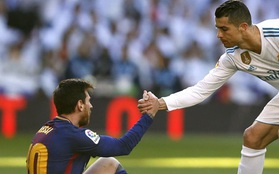 Messi sa sút, nhưng Ronaldo sẽ giúp anh đứng dậy