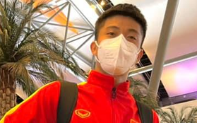ĐT Việt Nam mệt mỏi vì chờ đợi làm thủ tục tại sân bay Oman