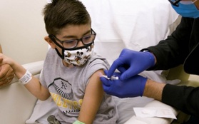 FDA: Vaccine Pfizer/BioNTech đáp ứng đầy đủ các tiêu chí tiêm cho trẻ em 5-11 tuổi