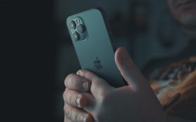 Apple xác nhận hàng loạt lỗ hổng nghiêm trọng có thể khiến iPhone bị hack, người dùng cần làm việc này ngay lập tức!
