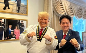Ông Donald Trump nhận cửu đẳng huyền đai Taekwondo, ngang hàng ông Putin