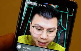 Livestream xem bói, bịa chuyện "ma" để bán hàng online