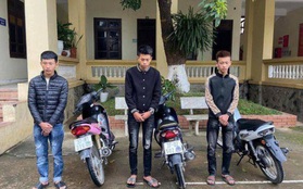 Bốc đầu xe khoe "chiến tích" trên TikTok, 3 thanh niên bị phạt hơn 30 triệu đồng