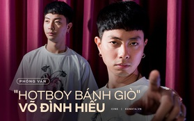 “Hotboy Bánh Giò” Võ Đình Hiếu trở lại trong Song Song: “Ngày họp báo đứng dưới nhìn các anh chị chụp ảnh trên bục mà chạnh lòng”