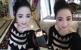 Bà Phương Hằng khoe ảnh selfie với toàn kim cương, vàng bạc, nhưng chiếc "điện thoại quý tộc" có giá hàng trăm triệu mới là tâm điểm "soi" của netizen