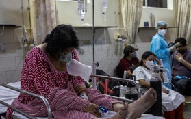 Ấn Độ huy động bác sĩ, y tá thực tập tham gia chống dịch Covid-19