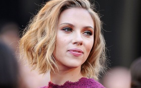 Scarlett Johansson tố cáo bị một tổ chức "quấy rối" và đặt câu hỏi xúc phạm, kêu gọi Hollywood tẩy chay mạnh mẽ