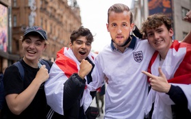 Chưa ăn mừng xong chiến thắng hoành tráng trước Đức, fan tuyển Anh đón nhận tin dữ ở tứ kết