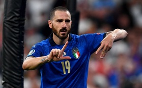 Video: Bonucci dứt điểm cận thành gỡ hoà 1-1 cho Italy