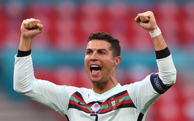 Ronaldo giành giải Vua phá lưới Euro 2020 dù bị loại ngay từ vòng 1/8, thủ môn tuyển Ý xuất sắc nhất Euro