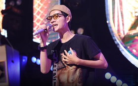 Quán quân Sing My Song - Cao Bá Hưng đọc vè trên sân khấu Rap Việt mùa 2?