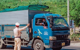 Tài xế xe tải lây bệnh Covid-19 cho hàng loạt người thân vì không khai báo y tế