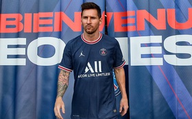 Hình ảnh chưa ai có thể quen: Messi chính thức ra mắt trong màu áo PSG, lựa chọn số đeo không ai ngờ