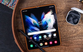 Quảng cáo "mặn" như Samsung: Dùng chính bình luận "chê" Galaxy Fold để quảng cáo cho Galaxy Fold