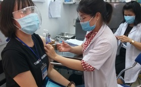 Khánh Hòa: Đặt mua 700.000 liều vaccine Nanocovax để tiêm miễn phí cho người dân