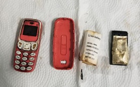 Sợ bị phát hiện, tù nhân nuốt luôn... Nokia 3310 vào bụng