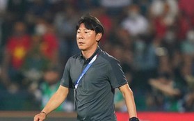 HLV Shin Tae-yong dọa từ chức, bảo vệ chủ tịch PSSI