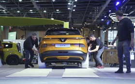 Lộ gian hàng VinFast tại Paris Motor Show 2022: Nhiều khác biệt sau 4 năm với loạt "bom tấn" xe điện mới