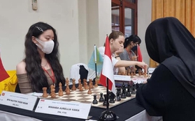 Nữ kỳ thủ Thiên Ngân giành 4 HCV tại giải cờ vua trẻ châu Á 2022