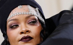 Rihanna phát hành đĩa đơn sau 6 năm