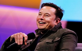 Elon Musk: “Tôi chưa bao giờ học ở Harvard, nhưng tất cả những người làm việc cho tôi đều là sinh viên tốt nghiệp Harvard”