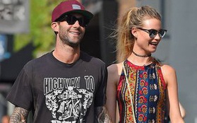 Adam Levine biểu diễn lần đầu tiên sau tin ngoại tình, vợ vẫn ủng hộ hết mình