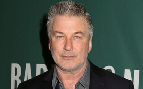 Alec Baldwin kiện ngược đoàn làm phim Rust vì vụ nổ súng gây tử vong trên phim trường