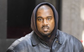 Kanye West bán các thiết kế của Balenciaga, adidas và GAP với giá "bèo bọt"