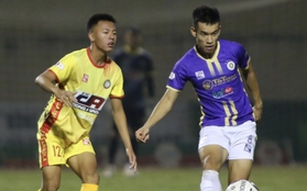 Mất điểm trước CLB Thanh Hoá, HLV Hà Nội FC than phiền về trọng tài