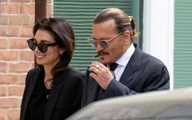 Johnny Depp không còn hẹn hò với luật sư Joelle Rich