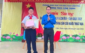 Bộ GD&ĐT tặng Bằng khen cho nam sinh lớp 7 dũng cảm cứu người