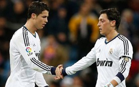 Mesut Ozil bất ngờ "chửi mắng" truyền thông vì Ronaldo