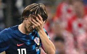 Chùm ảnh: Luka Modric đau đớn và bất lực nhìn Croatia thua Argentina