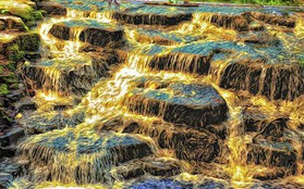 Một "dòng sông vàng" bất ngờ xuất hiện tại Nam Phi