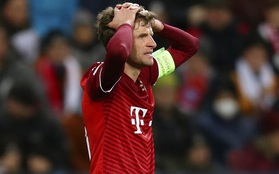 Sau cú sốc kinh hoàng, Bayern tiếp tục gây thất vọng tràn trề tại vòng knock-out Champions League